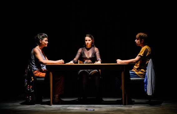 Th&eacute;&acirc;tre - Jamais, toujours, parfoi