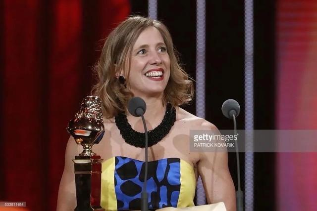 Quand la danse devient l'ultime arme de survie