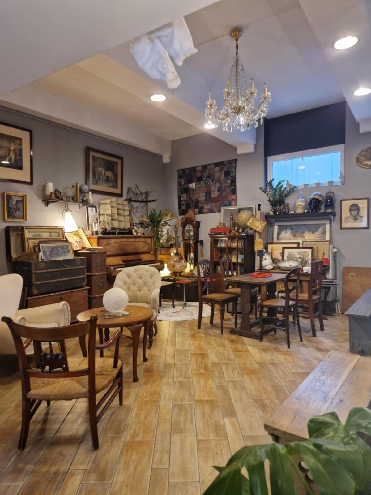 L'Bar des Vi&egrave;z'r&icirc;es Montoises