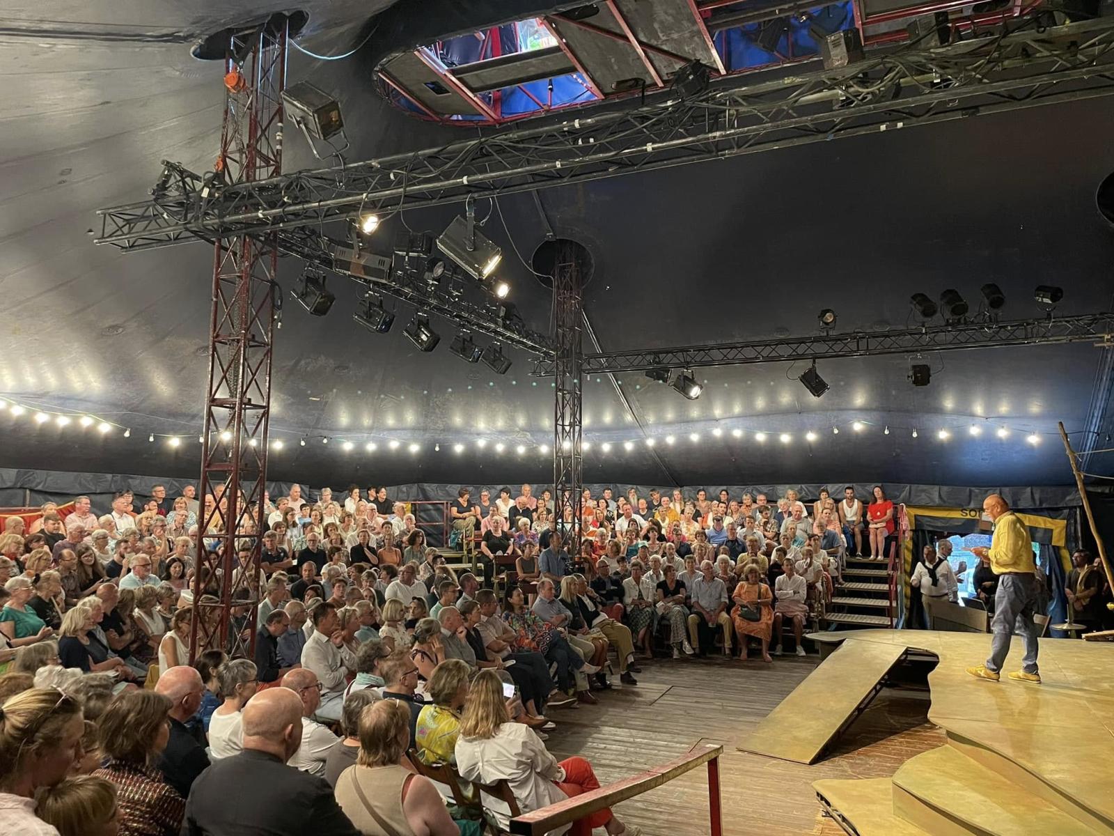 th&eacute;&acirc;tre au vert