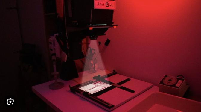 agrandisseur et planche de contact