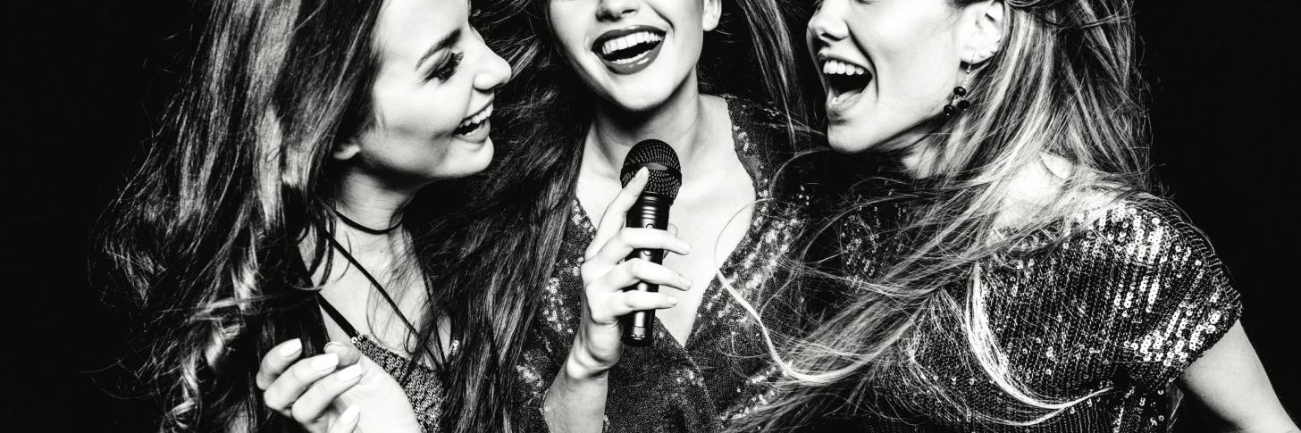 KARA’GIRLS PARTY // EAT & SING