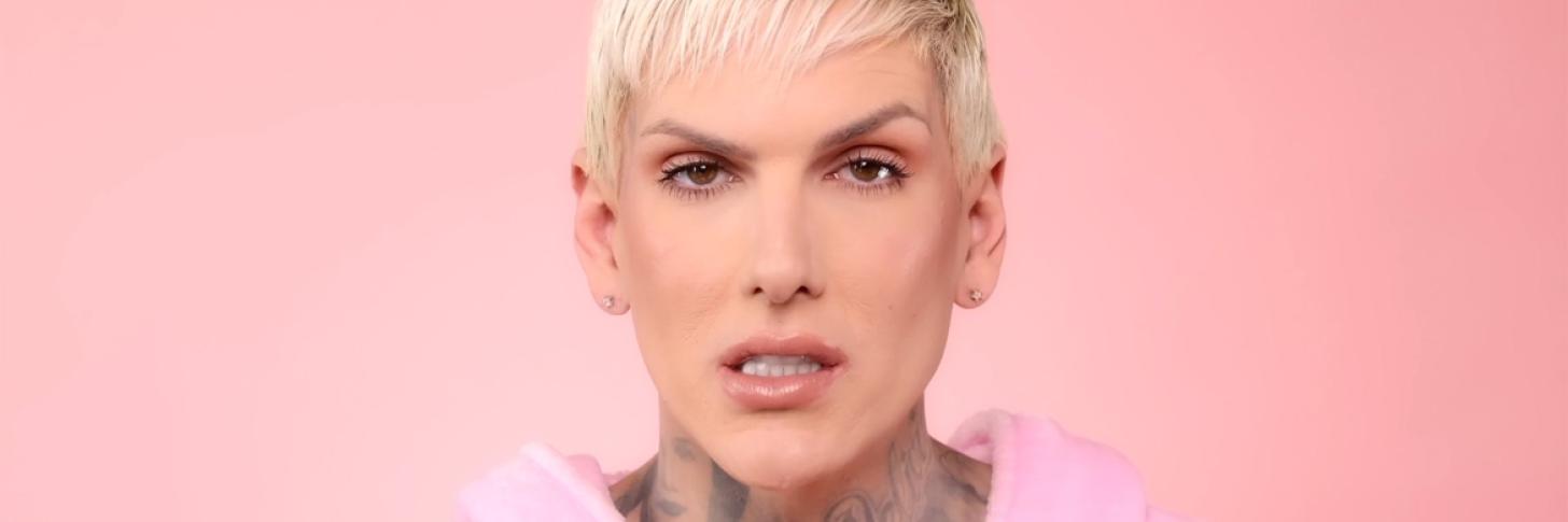 Cristina Garrido, Paragraphs on Make-Up Art; Single-channel digital video HD; color; no sound; 16:9. 3'43". Video still. 2022 Courtesy of the artist; The Goma and Galería CURRO