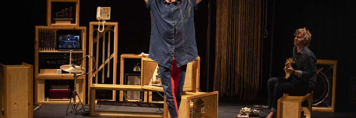 ImpulZ - spectacle de danse, th&eacute;&acirc;tre interactif avec les enfants aux commandes.