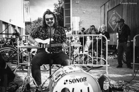 BIG HORSE (ONE MAN BAND ROCK N ROLL) & MILKIBLIX ROCK DJSET 