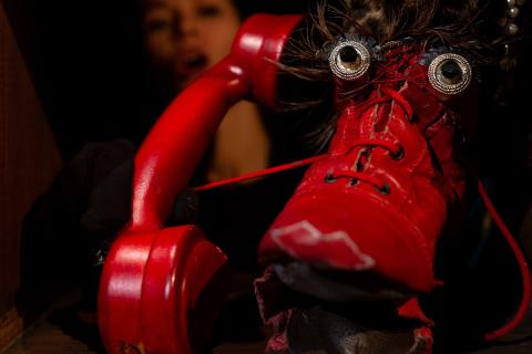 Collectif Hold Up | Théâtre d'objets dès 6 ans