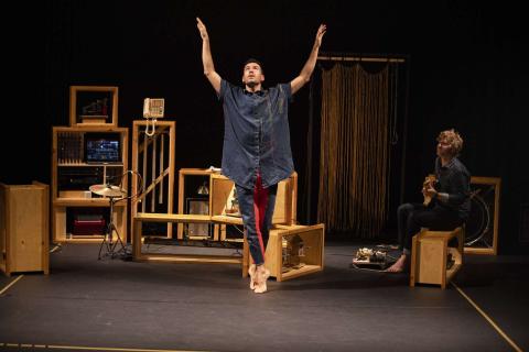 ImpulZ - spectacle de danse, th&eacute;&acirc;tre interactif avec les enfants aux commandes.