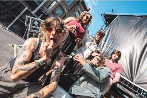 banner